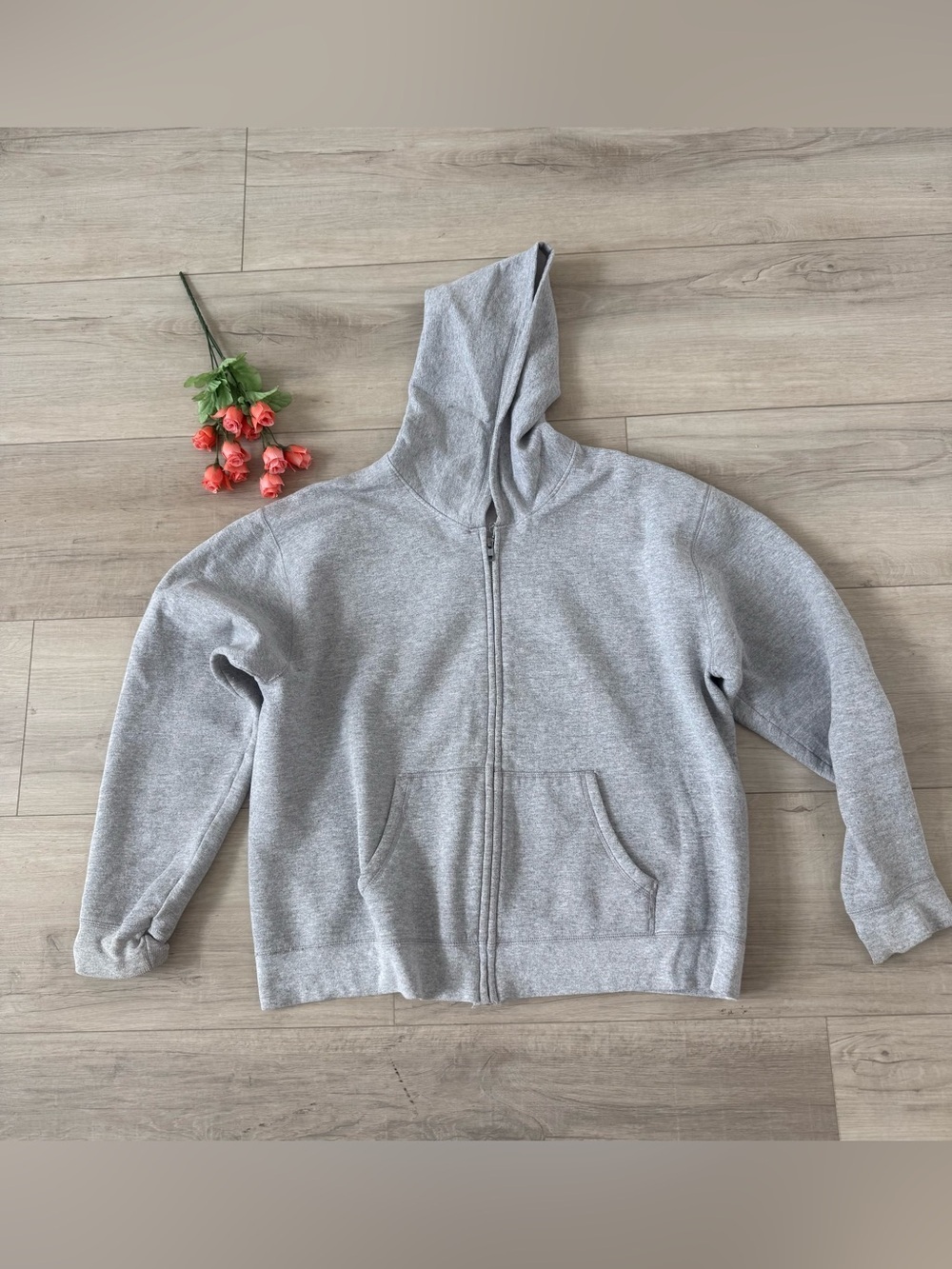 Hanes Women’s Gray Hoodie with zipper size XLarge